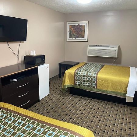 Economy Inn & Suites Ashtabula Dış mekan fotoğraf