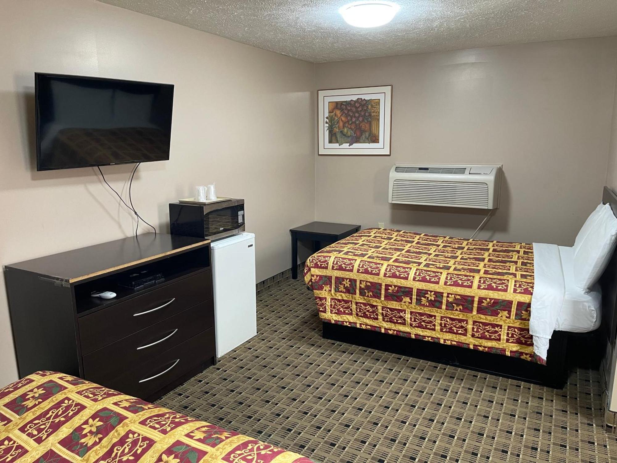 Economy Inn & Suites Ashtabula Dış mekan fotoğraf