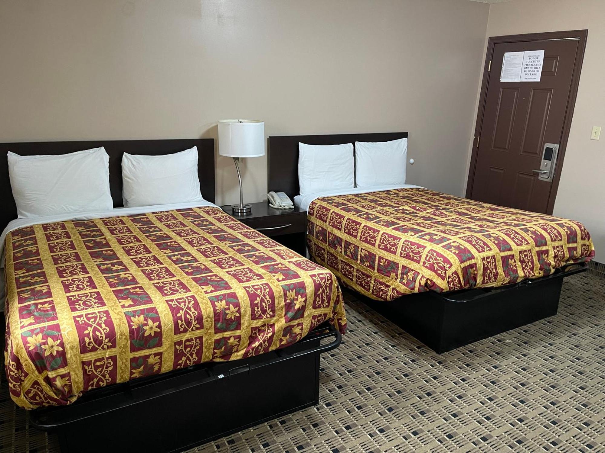 Economy Inn & Suites Ashtabula Dış mekan fotoğraf