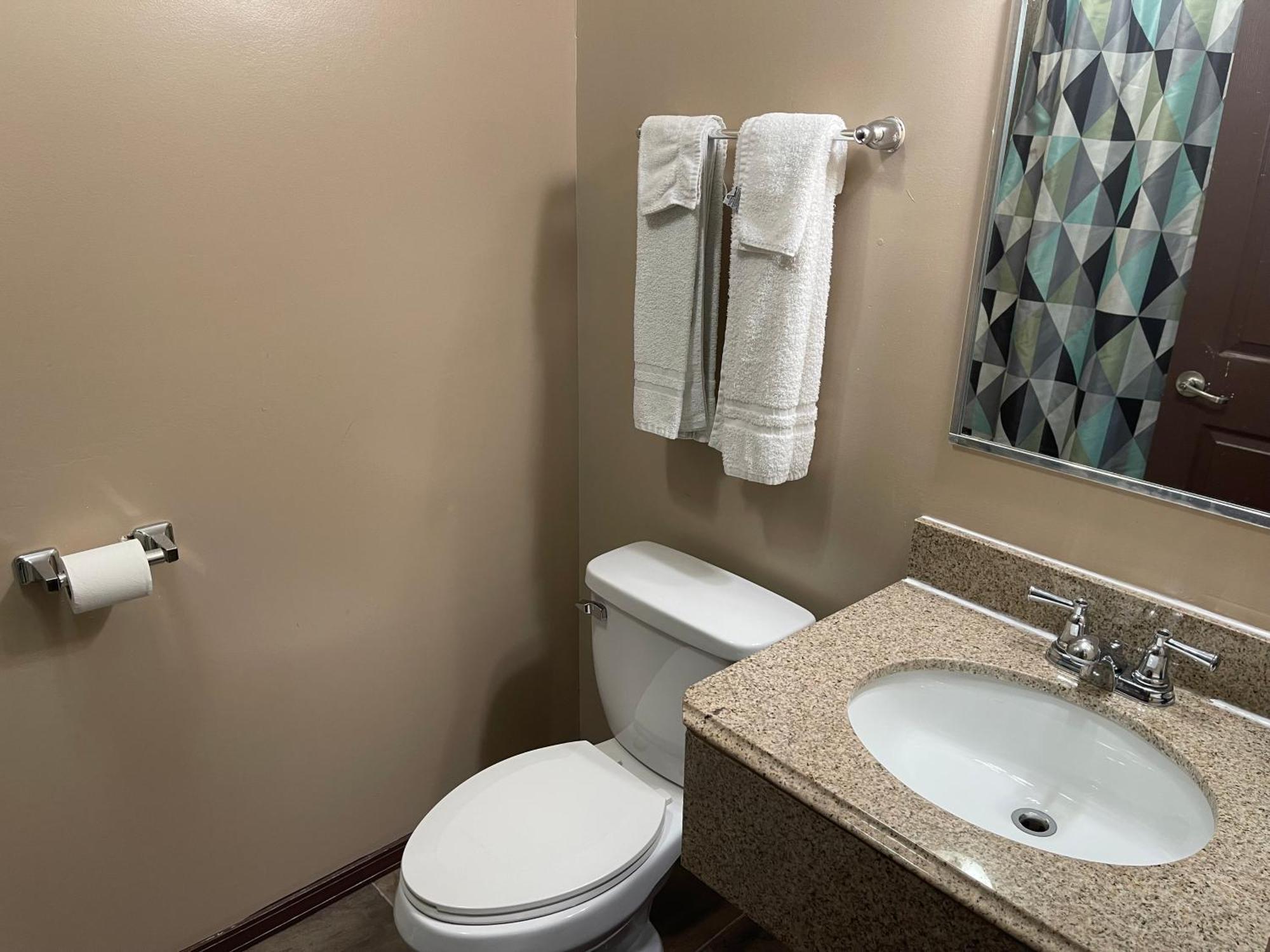 Economy Inn & Suites Ashtabula Dış mekan fotoğraf