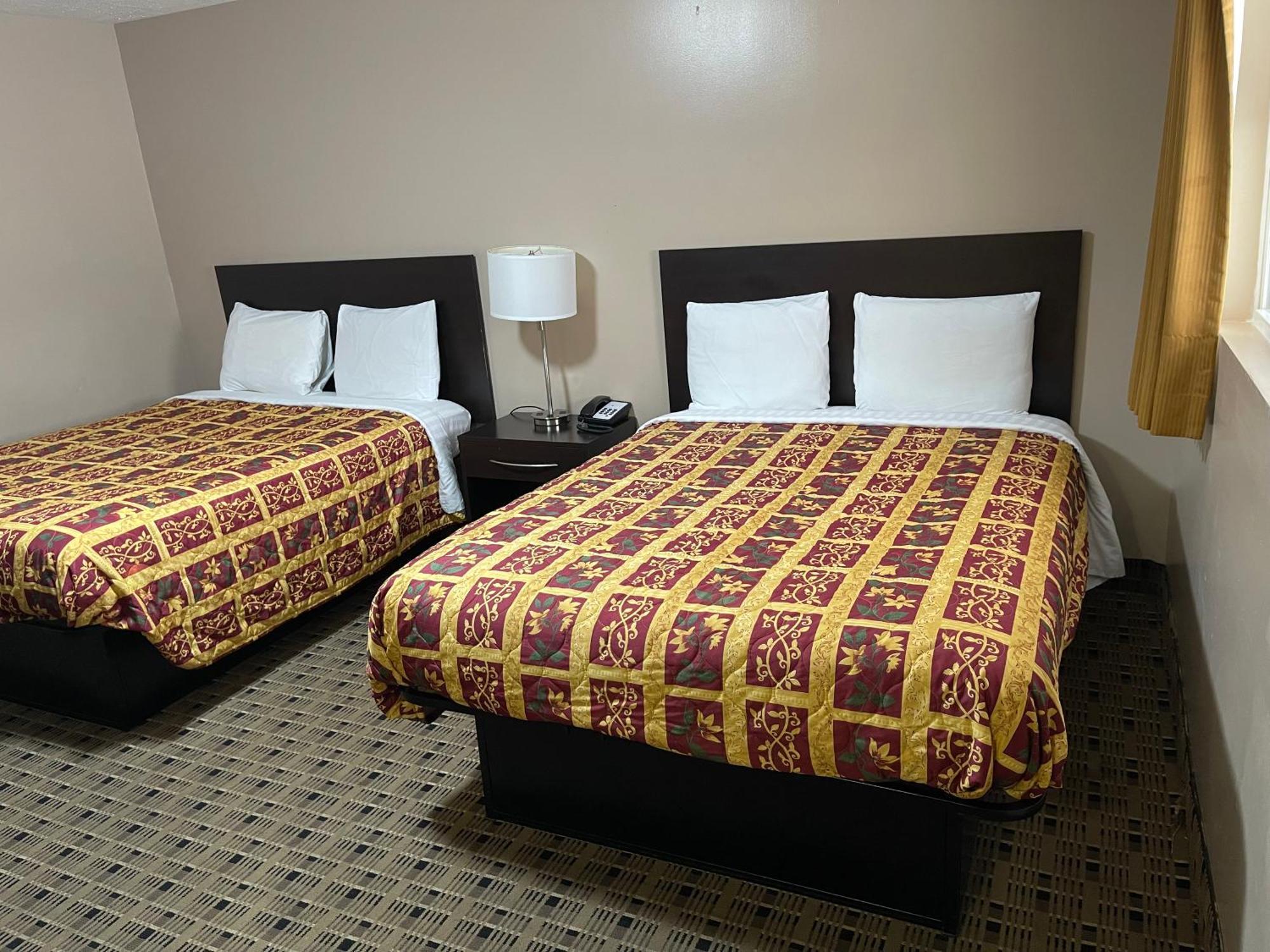 Economy Inn & Suites Ashtabula Dış mekan fotoğraf
