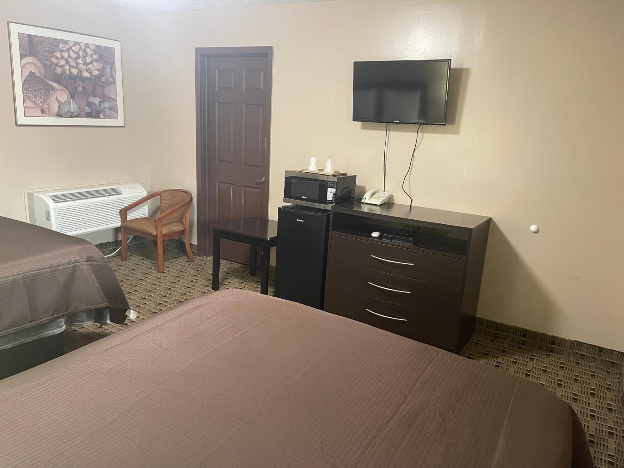Economy Inn & Suites Ashtabula Dış mekan fotoğraf