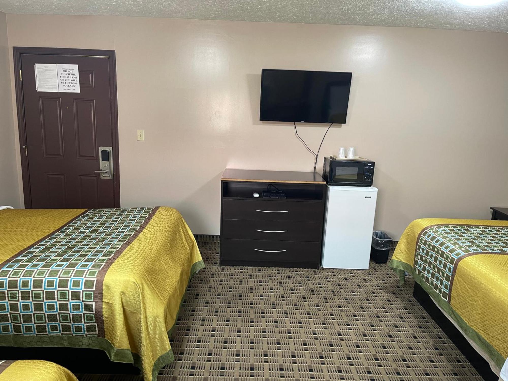 Economy Inn & Suites Ashtabula Dış mekan fotoğraf